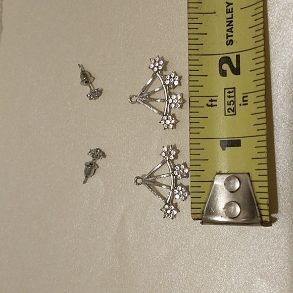 Silver Flower Jacket Earrings! - Picture 4 of 7